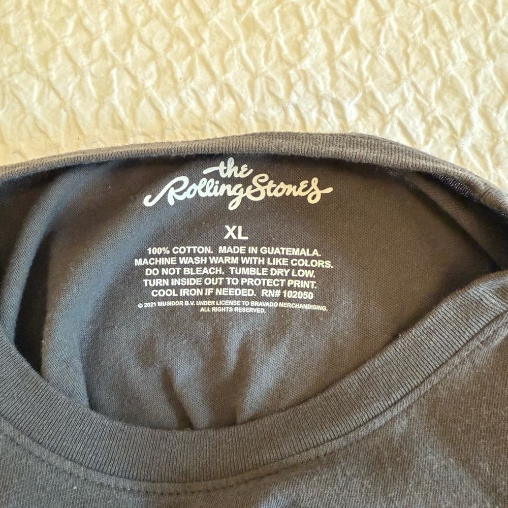 Rolling Stones Graphic Tee - Picture 8 of 8